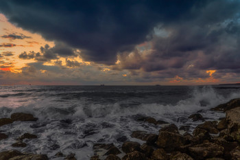 Abendstimmung am Meer / ***