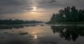 Breaking the Silence / ***