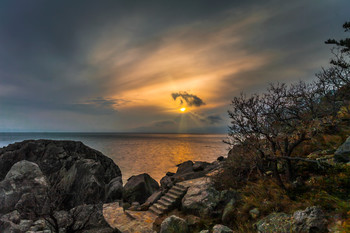 Bei Sonnenuntergang / ***