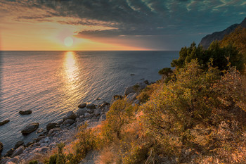 Abendstimmung am Meer / ***