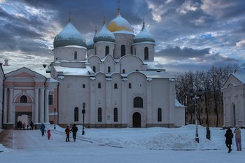 Nizhny Novgorod / [img]https://a.radikal.ru/a09/2102/a4/3c11db1d221e.jpg[/img]

[img]https://d.radikal.ru/d29/2102/9a/adc5d09f3ca9.jpg[/img]