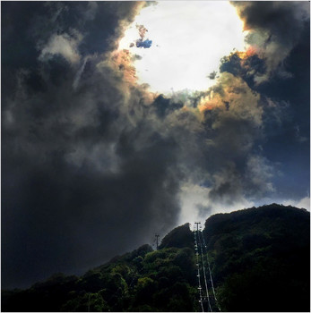 Road to sky / Road