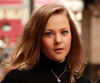 nur ein Passant / ***