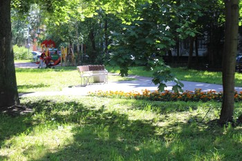 Spielplatz / ***