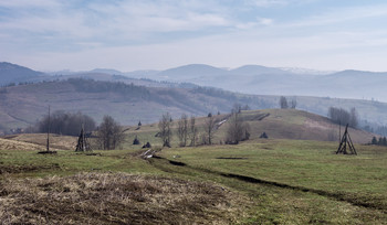 Carpathian Motive / ***