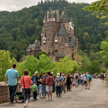 Burg Eltz / ***