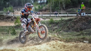 Moto-Cross / ***