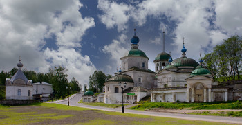 Paraskeva Kirche / ***