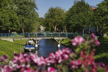 An er Gracht / Eine Gracht in Friedrichstadt.