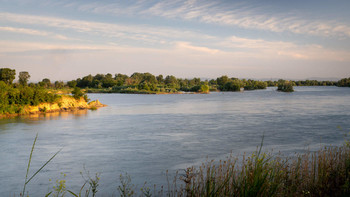 Auf dem Fluss / ***