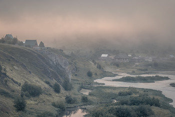 Niedrige Wolken / ***
