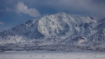 Pamir / ***