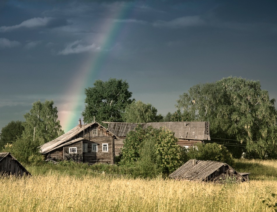 Деревня перед сложнейшим. Деревня картинки. Деревня лето гроза. Дождик в деревне. Деревня после дождя.